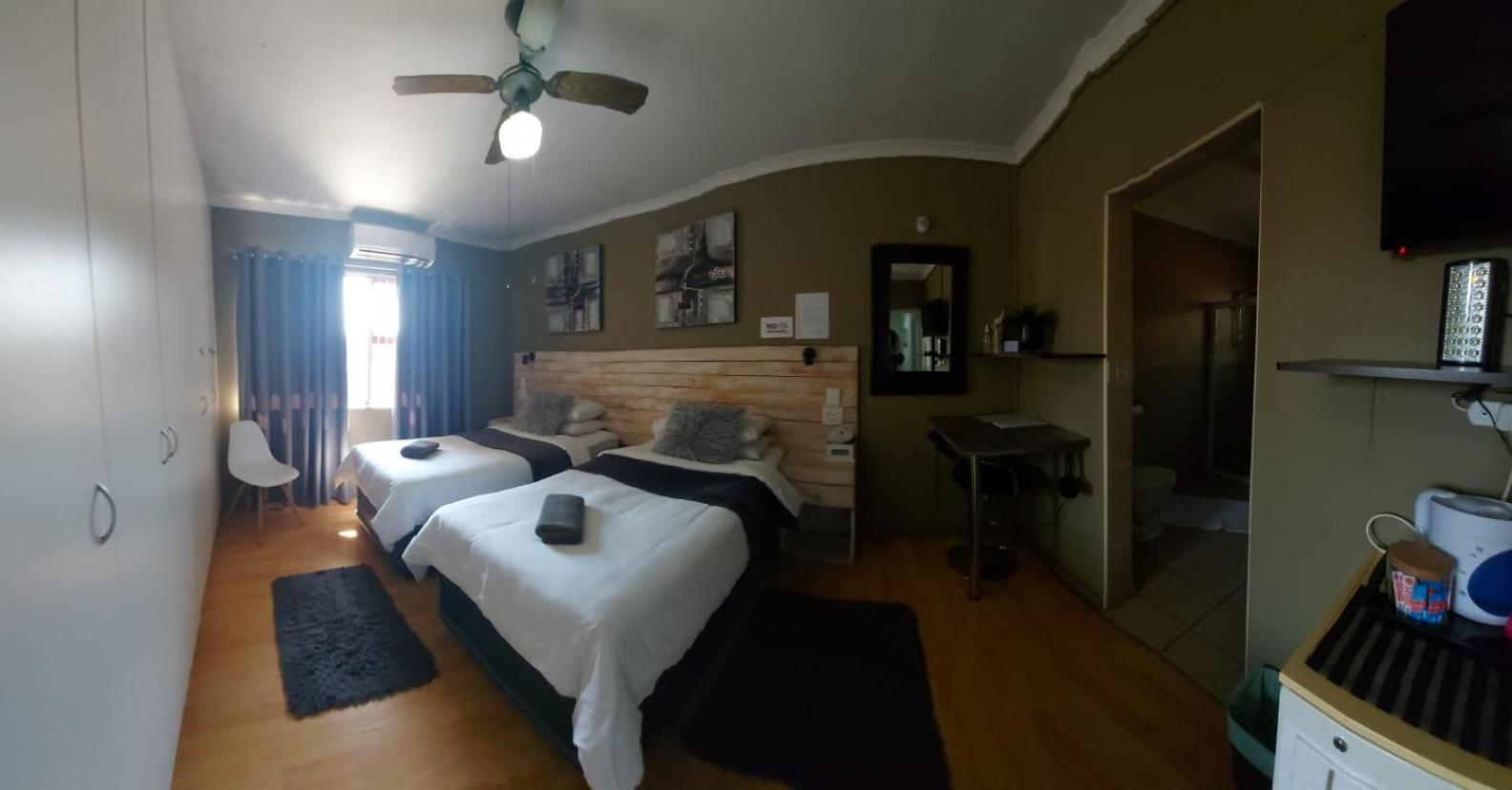 Villa Mariss Guesthouse Kraaifontein Kültér fotó